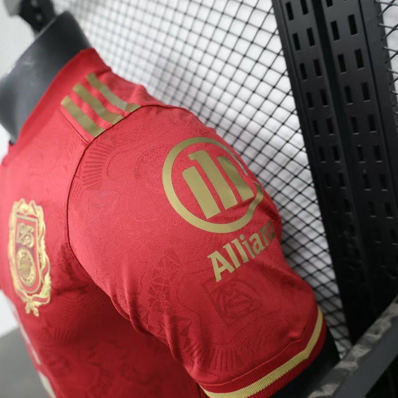 camisa-camiseta-bayern-munchen-adidas-T-versao-versao-jogador-masculina-25-26-edicao-edicao-especial-125-anos-vermelha-vermelho-dourada-dourado_6