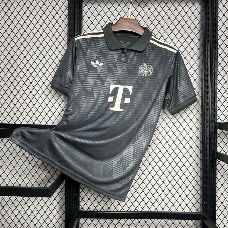 camisa-camiseta-bayern-munchen-adidas-T-versao-versao-torcedor-masculina-24-25-edicao-edicao-especial-oktoberfest-preta-preto-bege-branca-branco_5