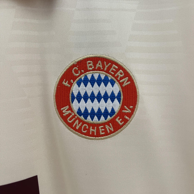camisa-camiseta-bayern-munchen-adidas-T-versao-versao-torcedor-masculina-24-25-third-away-fora-iii-terceira-3-bege-vermelha-vermelho_6