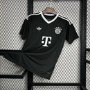 camisa-camiseta-bayern-munchen-adidas-T-versao-versao-torcedor-masculina-24-25-treino-preta-preto-branca-branco_5