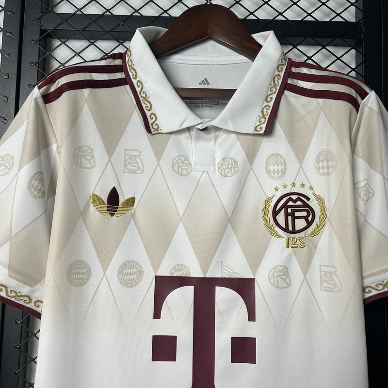 Camisa Bayern de Munique Edição Especial 25/26 Torcedor Masculina - Bege