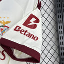 camisa-camiseta-benfica-adidas-emirates-fly-better-versao-torcedor-masculina-26-27-away-fora-ii-secundaria-2-branca-branco-vermelha-vermelho-vinho_5