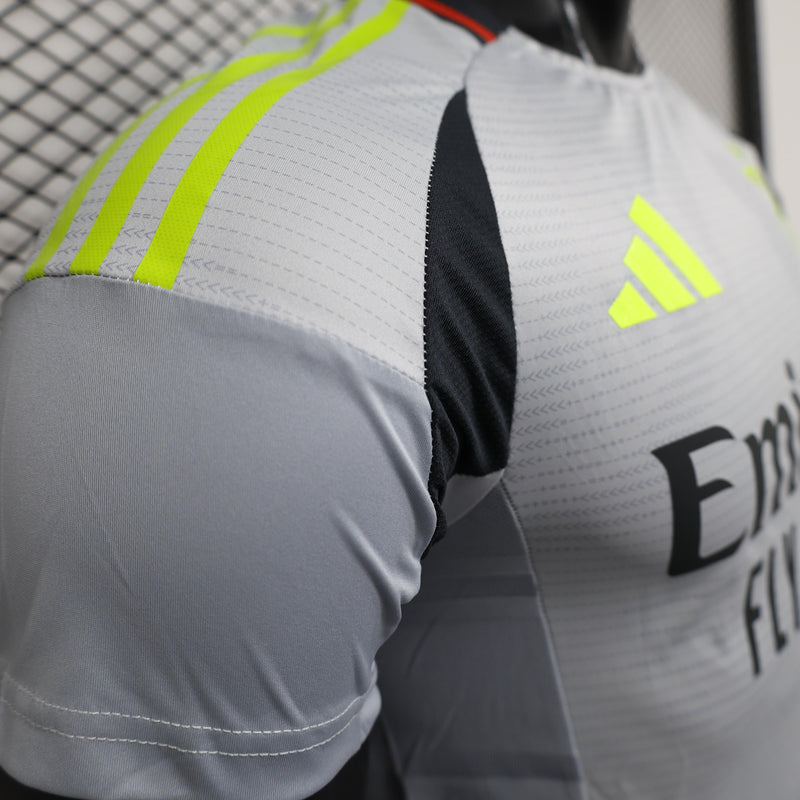 camisa-camiseta-benfica-adidas-emirates-fly-better-versao-versao-jogador-masculina-24-25-third-away-fora-iii-terceira-3-cinza-verde-branca-branco-preta-preto_3