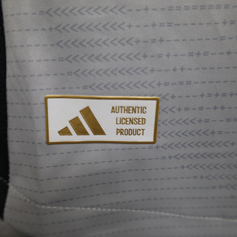 camisa-camiseta-benfica-adidas-emirates-fly-better-versao-versao-jogador-masculina-24-25-third-away-fora-iii-terceira-3-cinza-verde-branca-branco-preta-preto_8
