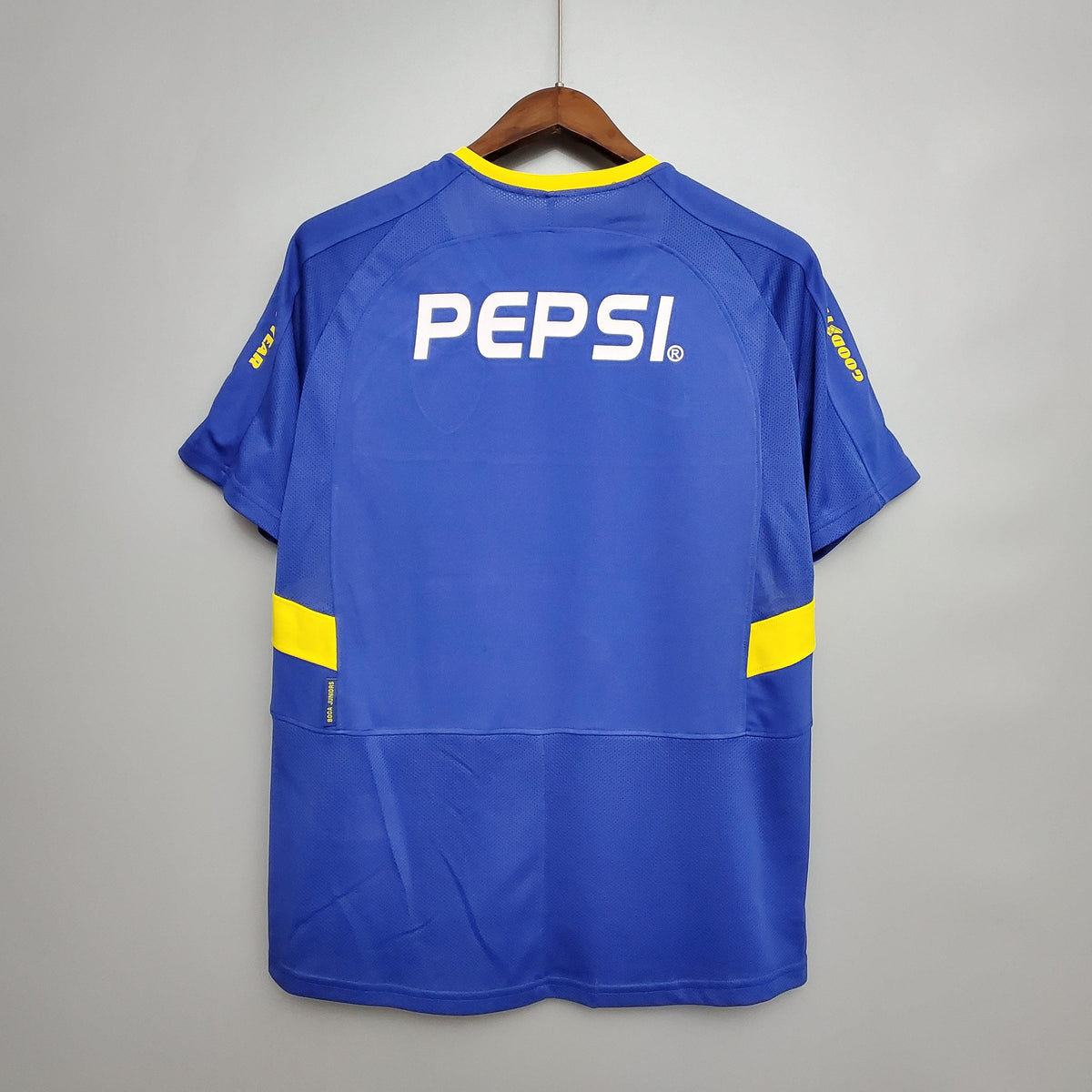 Camisa Boca Juniors Retrô Home 03/04 Torcedor Masculina - Azul e Amare