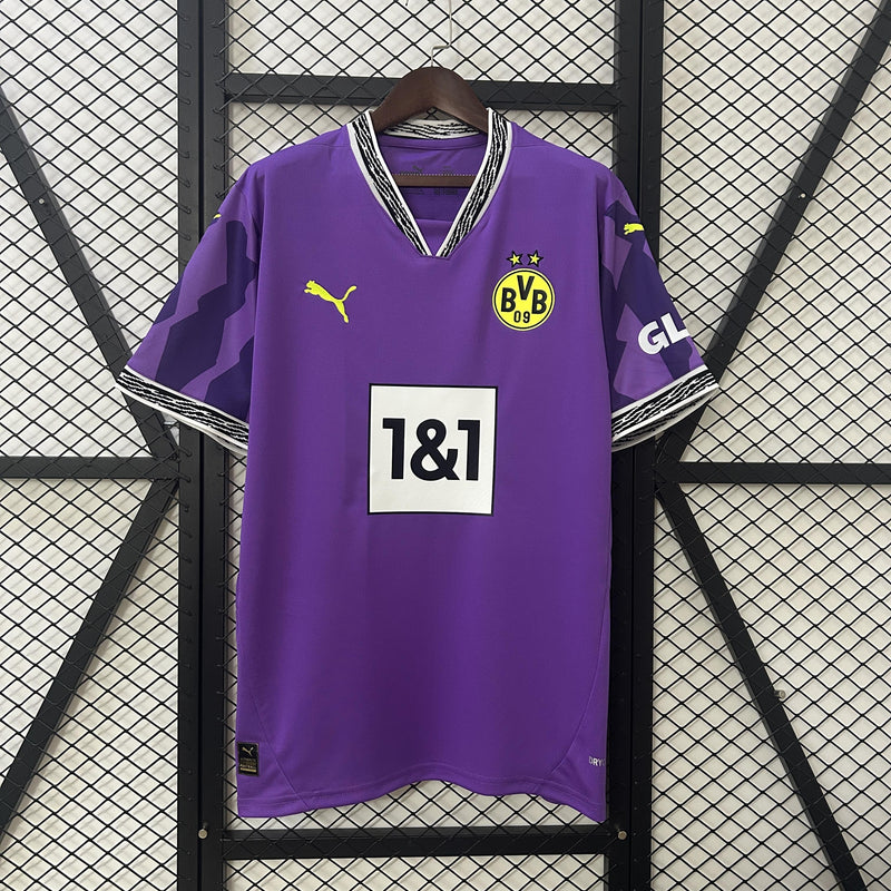 camisa-camiseta-borussia-dortmund-puma-1_1-versao-versao-torcedor-masculina-24-25-goleiro-roxa-amarela-amarelo-roxo_1