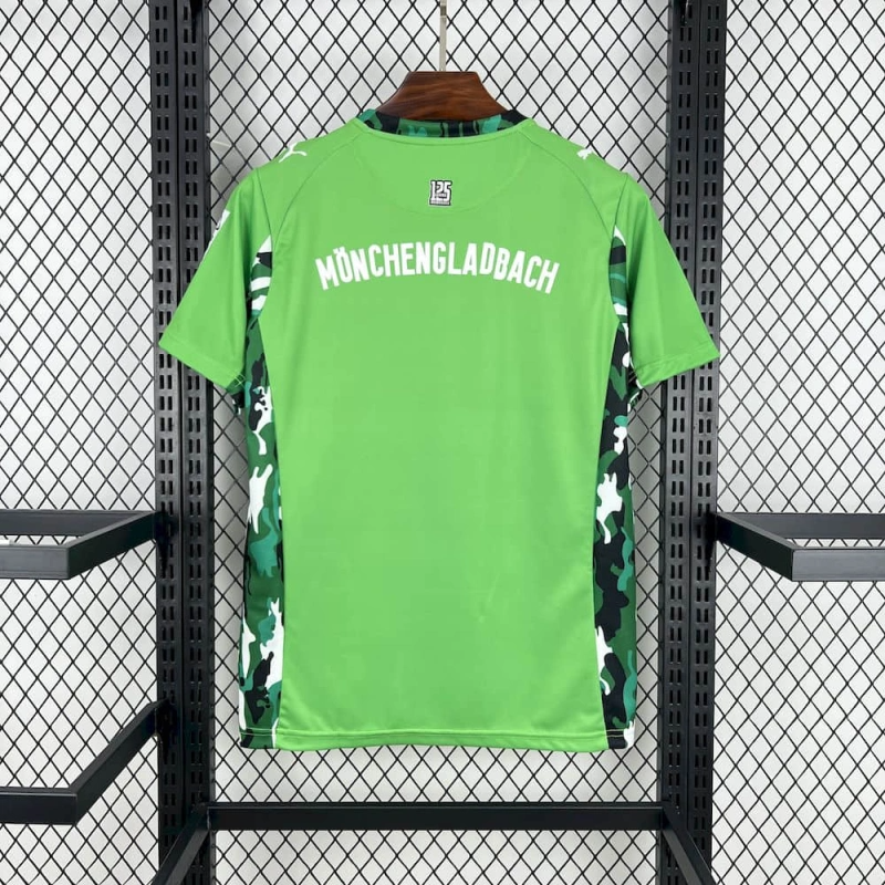 camisa-camiseta-borussia-monchengladbach-puma-reuter-baderileuchtrn-versao-torcedor-masculina-25-26-away-fora-ii-secundaria-2-preta-preto-branca-branco-verde_6