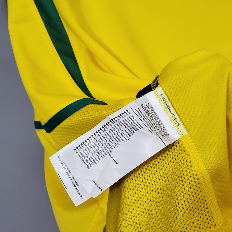camisa-camiseta-brasil-selecao-brasileira-nike-retro-retro-penta-do-versao-versao-torcedor-masculina-23-24-home-casa-i-principal-1-ronaldo-ronaldinho-amarela-amarelo-azul-verde_5