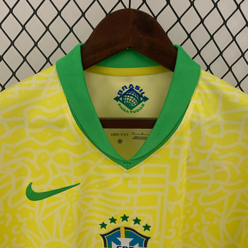 camisa-camiseta-brasil-selecao-selecao-brasileira-nike-cbf-versao-versao-torcedor-masculina-24-25-home-casa-i-principal-1-amarela-amarelo-verde-azul_2_a6d704a4-8bfb-43fd-8341-1047bf6cb6ba
