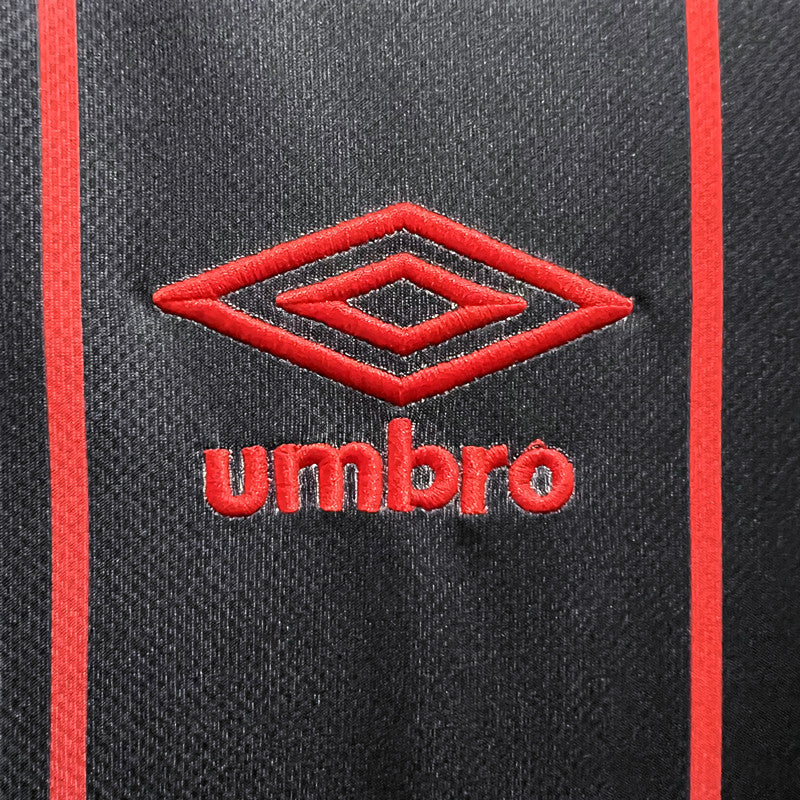 camisa-camiseta-cap-athletico-paranaense-umbro-caixa-versao-versao-torcedor-masculina-16-17-edicao-edicao-especial-retro-retro-vermelha-preta-vermelho-preto_4