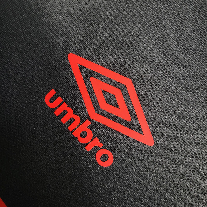 camisa-camiseta-cap-athletico-paranaense-umbro-esportes-da-sorte-versao-versao-torcedor-feminina-23-24-away-fora-ii-secundaria-2-vermelha-preta-vermelho-preto_8