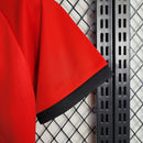 camisa-camiseta-cap-athletico-paranaense-umbro-esportes-da-sorte-versao-versao-torcedor-feminina-23-24-home-casa-i-principal-1-vermelha-preta-vermelho-preto_9