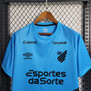 camisa-camiseta-cap-athletico-paranaense-umbro-esportes-da-sorte-versao-versao-torcedor-masculina-23-24-away-third-fora-iii-terceira-3-azul-preto-preta_9