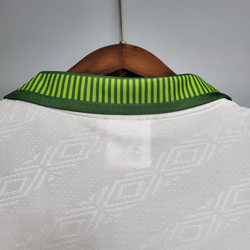 camisa-camiseta-celtic-umbro-cr-smith-versao-versao-torcedor-masculina-93-95-home-casa-i-principal-1-verde-branca-branco-amarela-amarelo-retro-retro_7