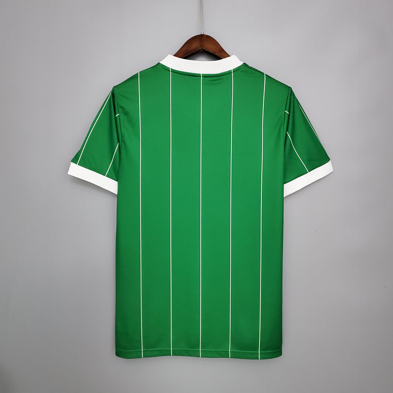 camisa-camiseta-celtic-umbro-versao-versao-torcedor-masculina-84-86-home-casa-i-principal-1-verde-branca-branco-retro-retro_7