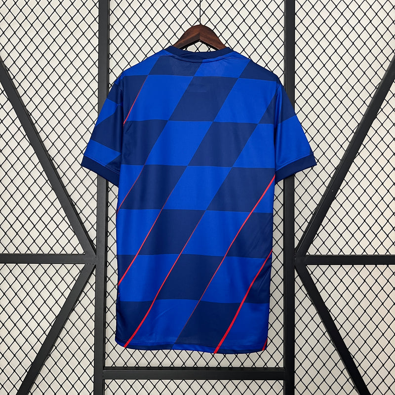 camisa-camiseta-croacia-croacia-selecao-selecao-croata-nike-versao-versao-torcedor-masculina-24-25-away-fora-ii-secundaria-2-vermelha-branca-vermelho-branco-azul_5