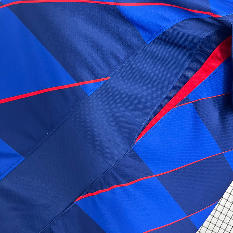 camisa-camiseta-croacia-croacia-selecao-selecao-croata-nike-versao-versao-torcedor-masculina-24-25-away-fora-ii-secundaria-2-vermelha-branca-vermelho-branco-azul_7