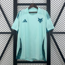 camisa-camiseta-cruzeiro-adidas-betfair-versao-torcedor-masculina-25-26-treino-treinamento-azul-branca-branco-verde_1