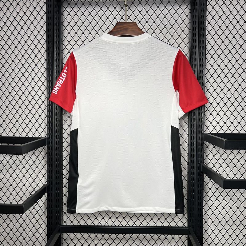 camisa-camiseta-eintratch-frankfurt-nike-indeed-jobs-finden-versao-versao-torcedor-masculina-24-25-home-casa-i-principal-1-vermelha-branco-branca-vermelho-preta-preto_6