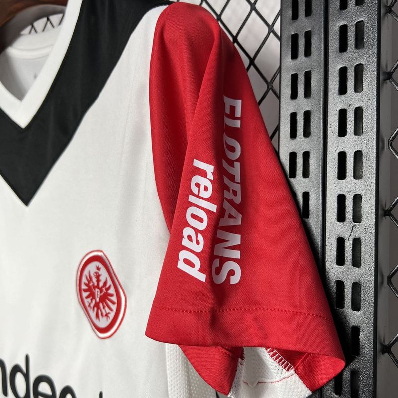 camisa-camiseta-eintratch-frankfurt-nike-indeed-jobs-finden-versao-versao-torcedor-masculina-24-25-home-casa-i-principal-1-vermelha-branco-branca-vermelho-preta-preto_8