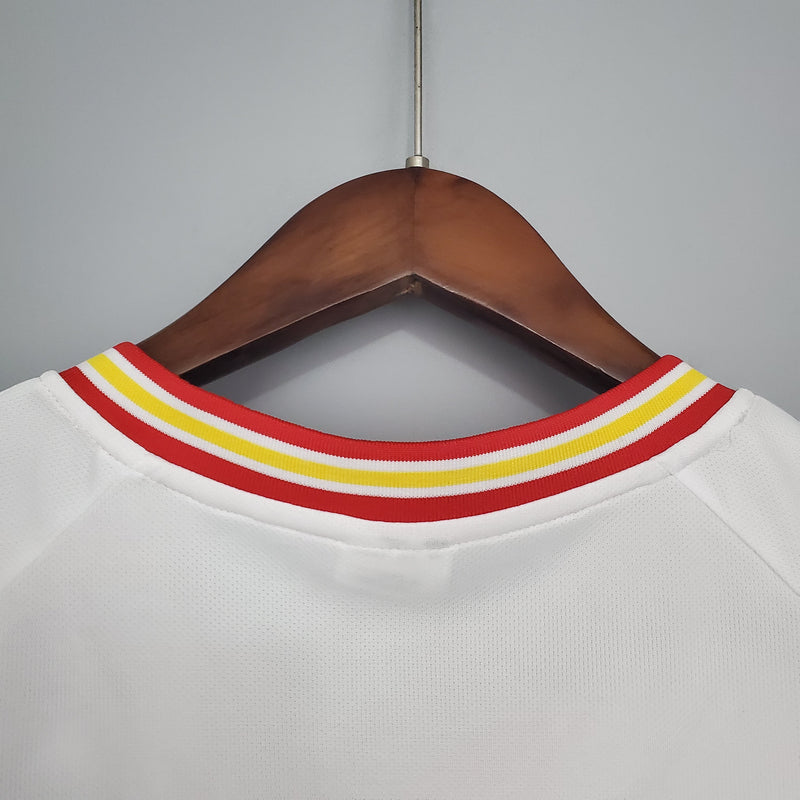 camisa-camiseta-espanha-espanhola-selecao-selecao-adidas-versao-versao-torcedor-masculina-1996-away-fora-ii-secundaria-2-verde-amarela-amarelo-vermelho-vermelha-branca-branco_5