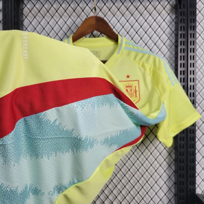 camisa-camiseta-espanha-espanhola-selecao-selecao-adidas-versao-versao-torcedor-masculina-24-25-away-fora-ii-secundaria-2-verde-amarela-amarelo-vermelho-vermelha_2