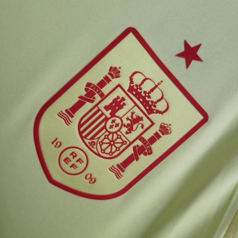 camisa-camiseta-espanha-espanhola-selecao-selecao-adidas-versao-versao-torcedor-masculina-24-25-away-fora-ii-secundaria-2-verde-amarela-amarelo-vermelho-vermelha_5