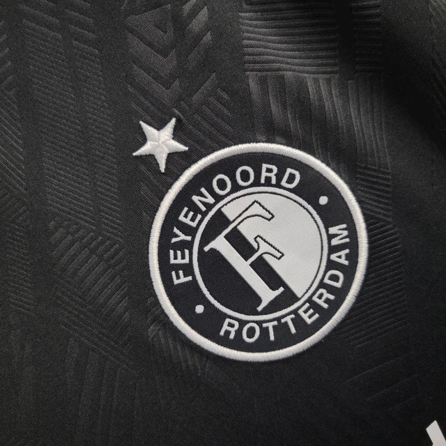 camisa-camiseta-feyenoord-castore-media-markt-versao-versao-torcedor-masculina-24-25-away-fora-ii-secundaria-2-preta-preto-verde_5
