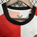 camisa-camiseta-feyenoord-castore-media-markt-versao-versao-torcedor-masculina-24-25-home-casa-i-principal-1-vermelha-branca-vermelho-branco_5