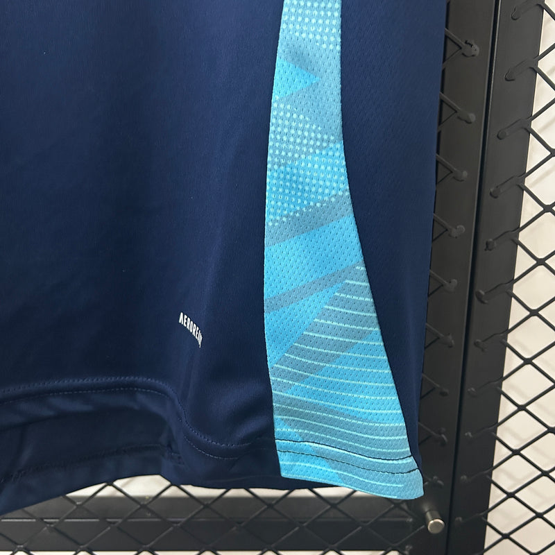 camisa-camiseta-flamengo-adidas-versao-torcedor-masculina-25-26-treino-azul-vermelho-vermelha_4_4465064e-9a55-4eab-8358-e8b688788e0d