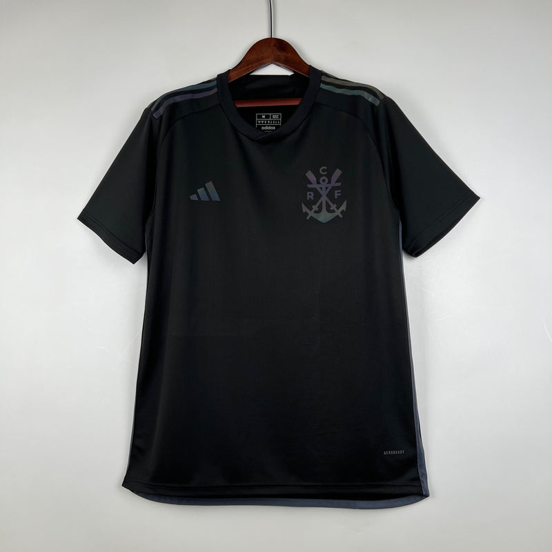 camisa-camiseta-flamengo-adidas-versao-versao-torcedor-masculina-23-24-third-away-fora-iii-terceira-3-pedro-arrascaeta-de-vermelho-vermelha-preto-preta-refletiva-refletivos-detalhes