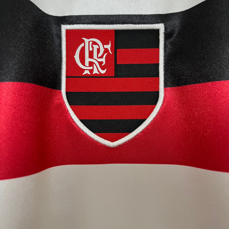 camisa-camiseta-flamengo-umbro-lubrax-versao-torcedor-masculina-1994-away-fora-ii-secundaria-2-vermelha-vermelho-preta-preto-branca-branco-retro_8