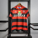 camisa-camiseta-flamengo-umbro-lubrax-versao-torcedor-masculina-1995-home-casa-i-principal-1-vermelha-vermelho-preta-preto-romario-bebeto-retro_1