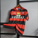 camisa-camiseta-flamengo-umbro-lubrax-versao-torcedor-masculina-1995-home-casa-i-principal-1-vermelha-vermelho-preta-preto-romario-bebeto-retro_6