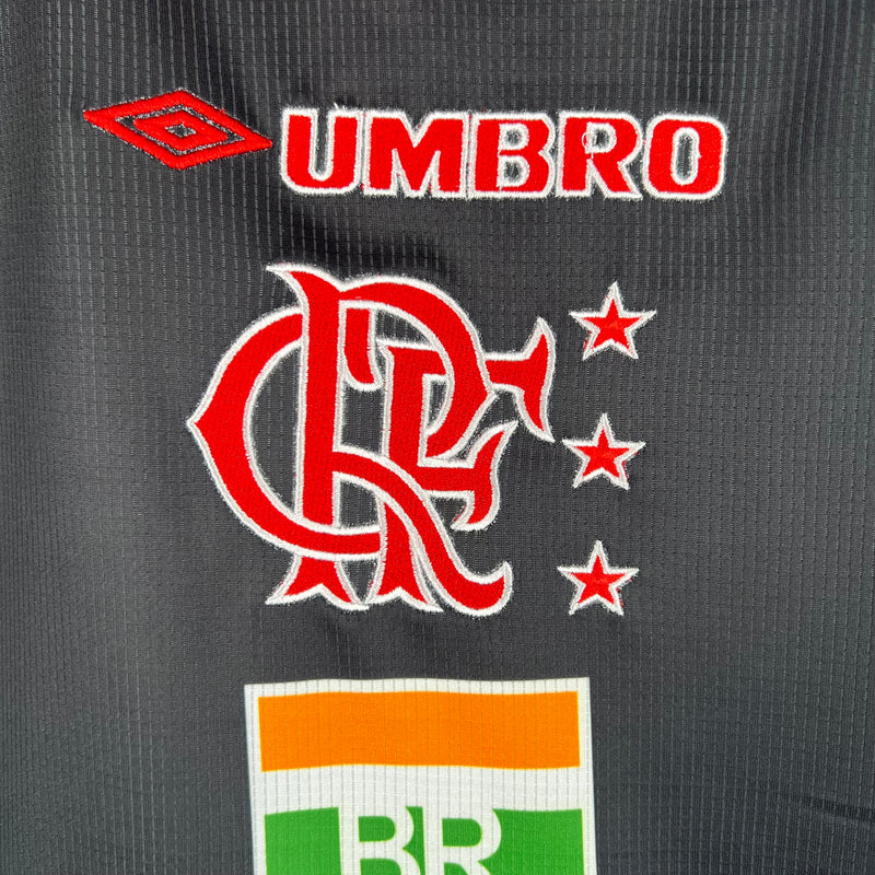 camisa-camiseta-flamengo-umbro-lubrax-versao-torcedor-masculina-1999-third-away-fora-iii-terceira-3-vermelha-vermelho-preta-preto-retro_3