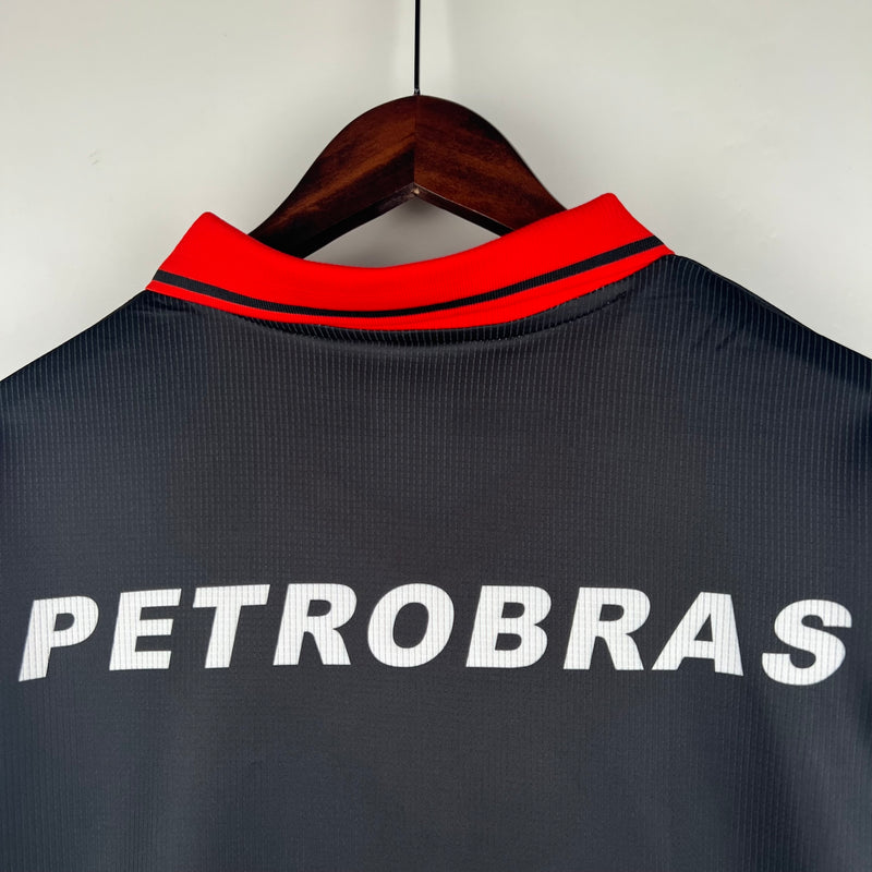 camisa-camiseta-flamengo-umbro-lubrax-versao-torcedor-masculina-1999-third-away-fora-iii-terceira-3-vermelha-vermelho-preta-preto-retro_7