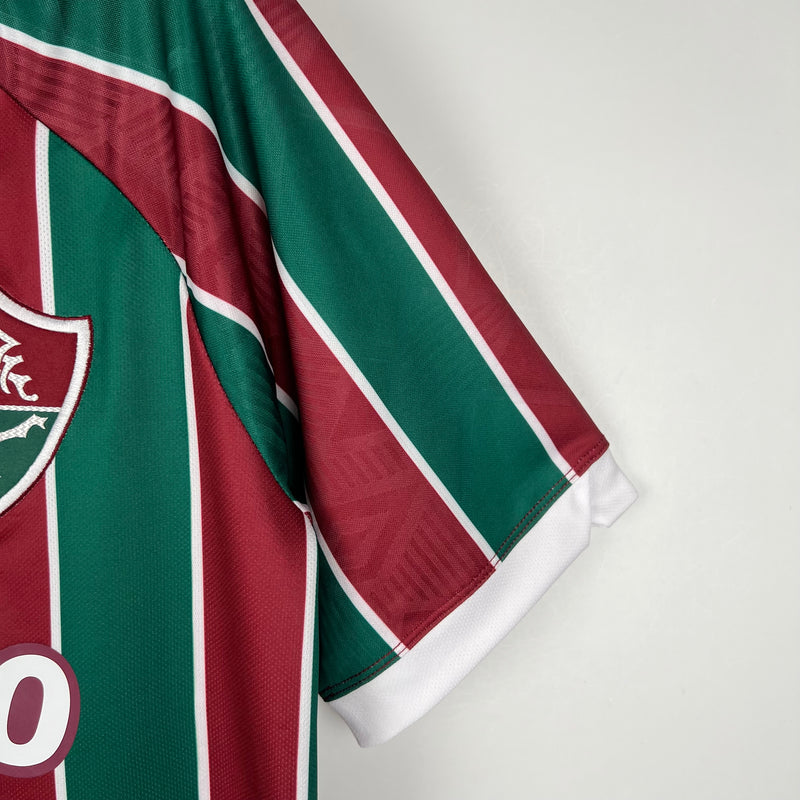 camisa-camiseta-fluminense-umbro-betano-versao-versao-torcedor-masculina-23-24-home-casa-i-principal-1-verde-vinho-branca-branco-german-cano_9