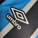 camisa-camiseta-gremio-gremio-banrisul-umbro-versao-versao-jogador-masculina-23-24-home-casa-i-principal-1-azul-preto-preta-branca-branco_4