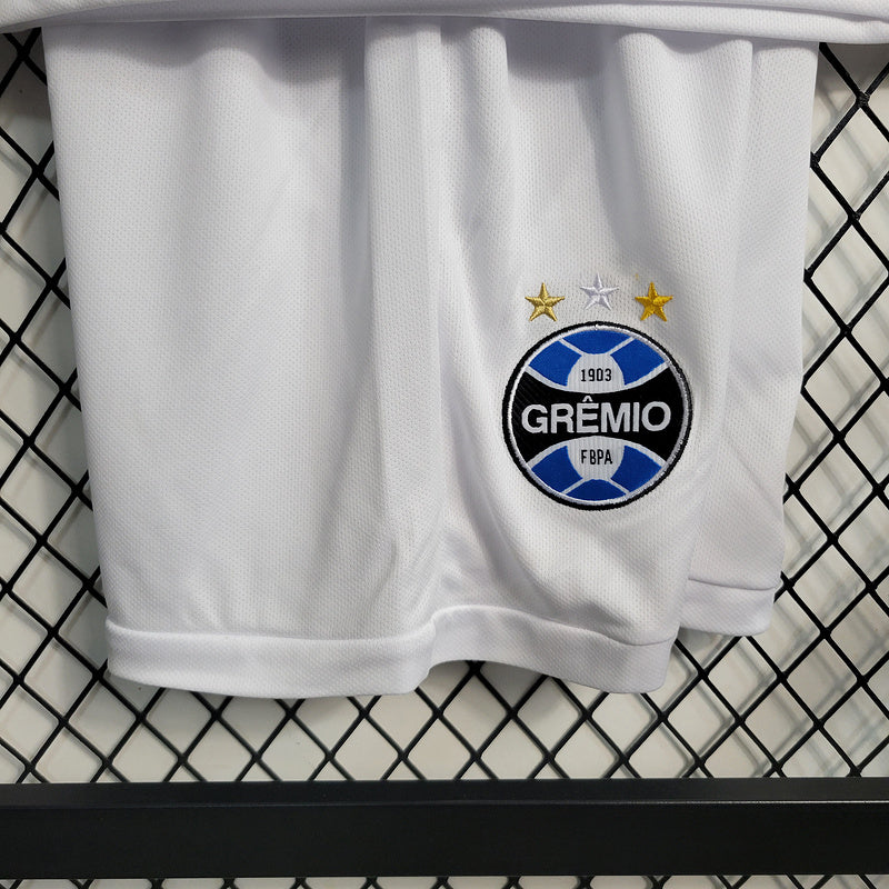 camisa-camiseta-gremio-gremio-banrisul-umbro-versao-versao-torcedor-conjunto-infantil-shorts-23-24-away-fora-ii-secundaria-2-azul-preto-preta-branca-branco_7