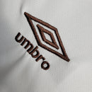 camisa-camiseta-gremio-gremio-banrisul-umbro-versao-versao-torcedor-conjunto-infantil-shorts-23-24-away-fora-ii-secundaria-2-azul-preto-preta-branca-branco_9