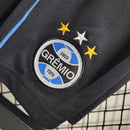 camisa-camiseta-gremio-gremio-banrisul-umbro-versao-versao-torcedor-conjunto-infantil-shorts-23-24-home-casa-i-principal-1-azul-preto-preta-branca-branco_9