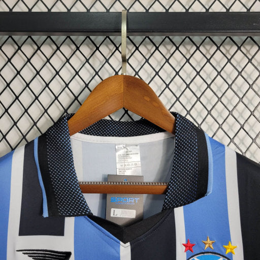 camisa-camiseta-gremio-gremio-corsa-penalty-versao-versao-torcedor-masculina-1998-home-casa-i-principal-1-azul-preto-preta-branca-branco_2