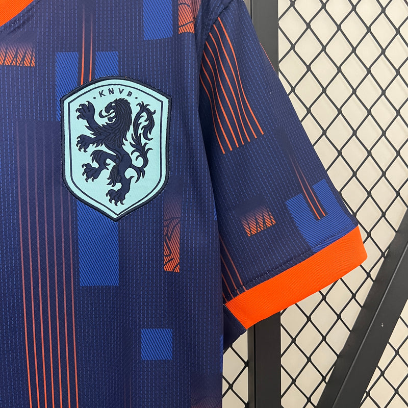 camisa-camiseta-holanda-selecao-selecao-holandesa-nike-versao-versao-torcedor-masculina-24-25-away-fora-ii-secundaria-2-laranja-azul-branca-branco_6