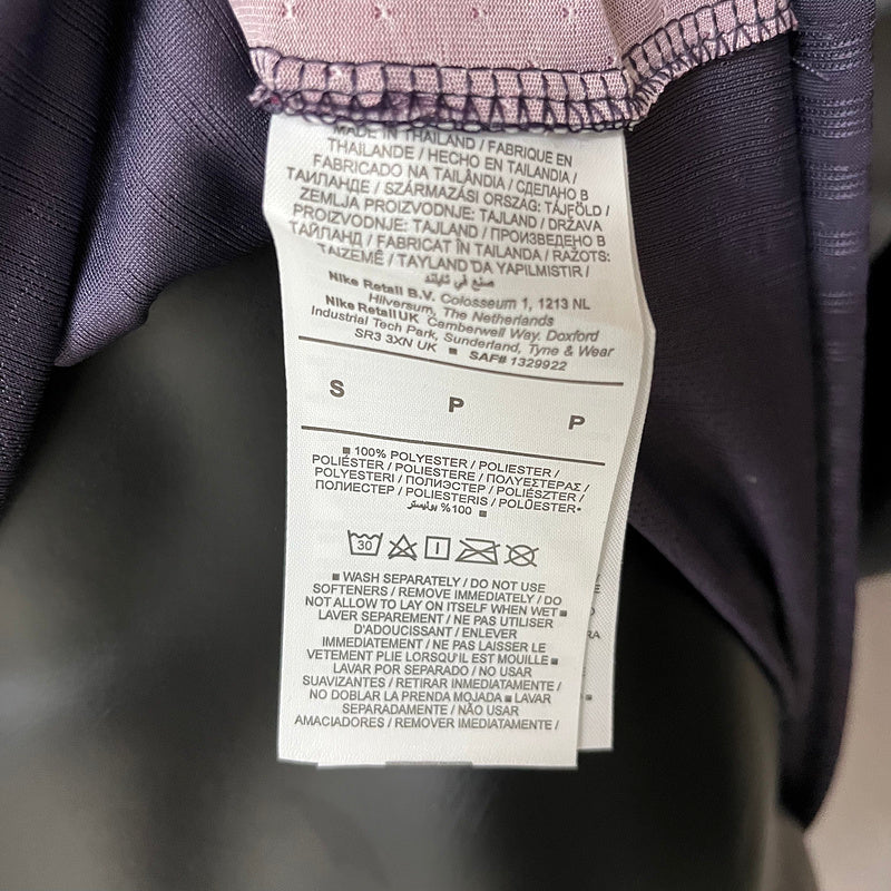 camisa-camiseta-inglaterra-nike-selecao-selecao-inglesa-versao-versao-jogador-masculina-24-25-away-fora-ii-secundaria-2-bellingham-jude-harry-kane-branco-branca-azul-roxa-roxo_2