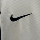 camisa-camiseta-inglaterra-nike-selecao-selecao-inglesa-versao-versao-torcedor-conjunto-infantil-shorts-24-25-home-casa-i-principal-1-bellingham-jude-harry-kane-branco-branca_3