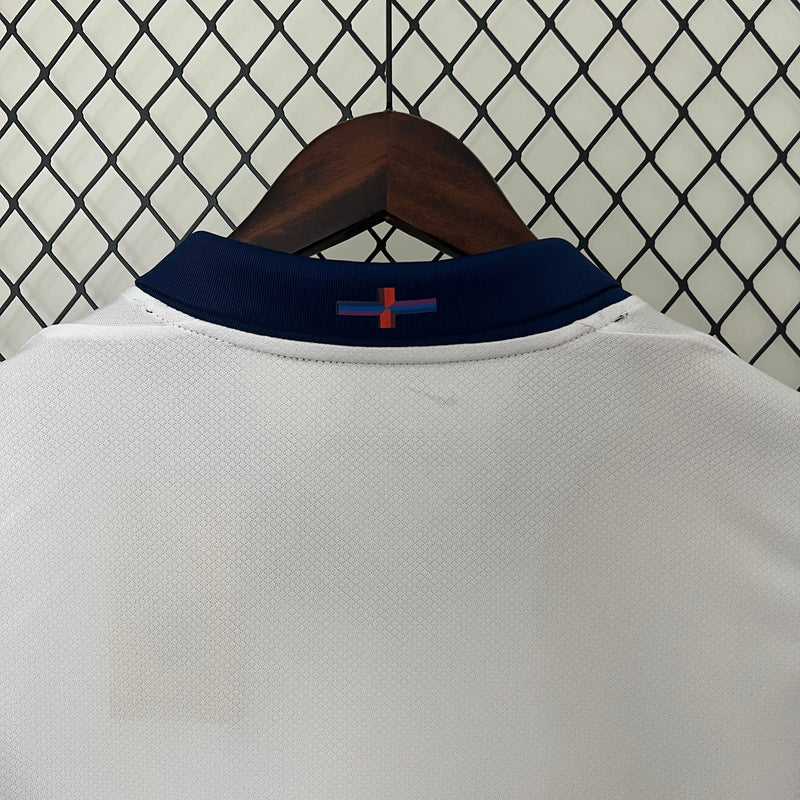 camisa-camiseta-inglaterra-nike-selecao-selecao-inglesa-versao-versao-torcedor-feminina-24-25-home-casa-i-principal-1-bellingham-jude-harry-kane-branco-branca_3