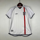 camisa-camiseta-inglaterra-umbro-selecao-selecao-inglesa-versao-versao-torcedor-masculina-2002-home-casa-i-principal-1-david-beckham-branco-branca-azul-vermelho-vermelha-retro-retro_1