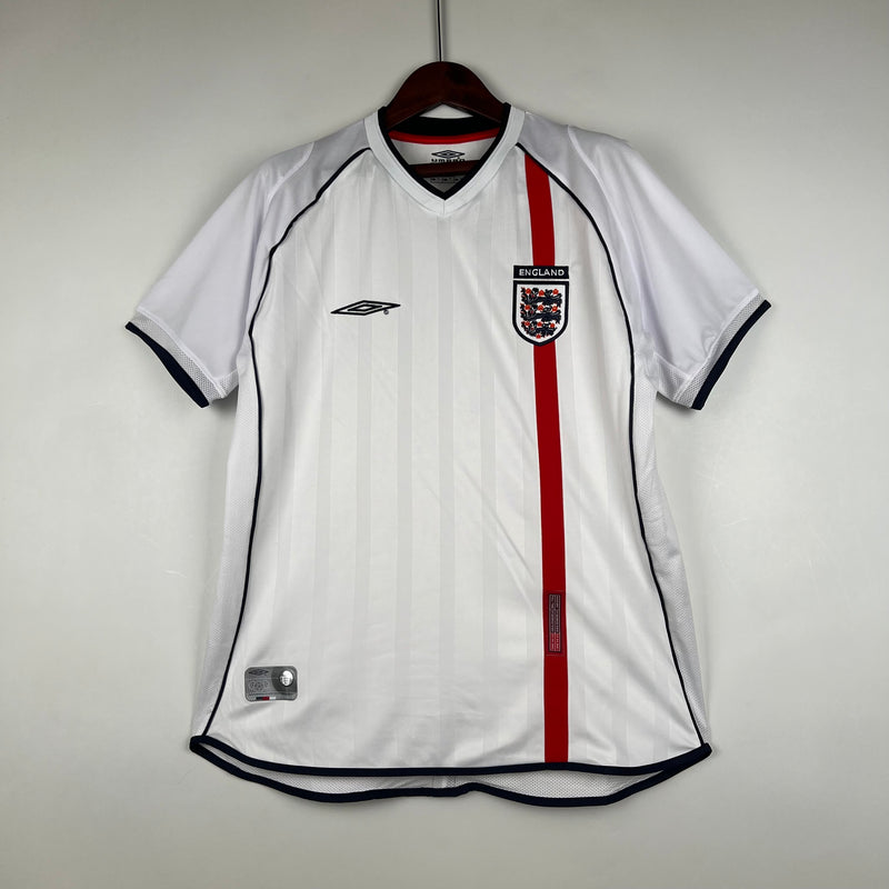 camisa-camiseta-inglaterra-umbro-selecao-selecao-inglesa-versao-versao-torcedor-masculina-2002-home-casa-i-principal-1-david-beckham-branco-branca-azul-vermelho-vermelha-retro-retro_1