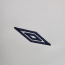 camisa-camiseta-inglaterra-umbro-selecao-selecao-inglesa-versao-versao-torcedor-masculina-2006-home-casa-i-principal-1-david-beckham-branco-branca-azul-vermelho-vermelha-retro-retro_1_87db1ca4-ef5e-4406-9035-8a9e1a4e2ca4