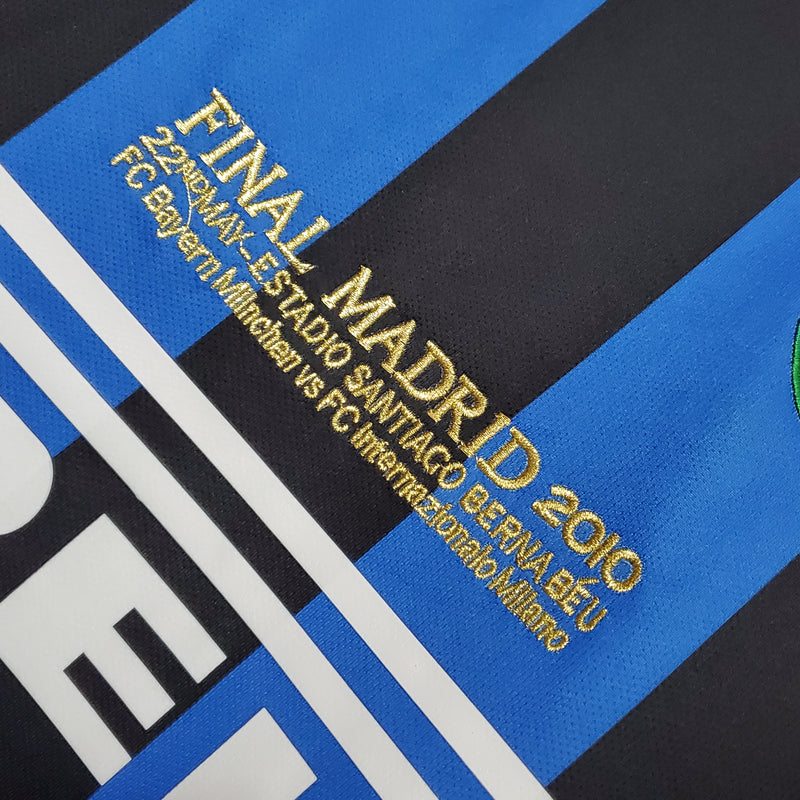 camisa-camiseta-inter-de-milao-milao-nike-pirelli-versao-versao-torcedor-masculina-2010-home-casa-i-principal-1-azul-preta-preto-branco-branca-retro-retro_7
